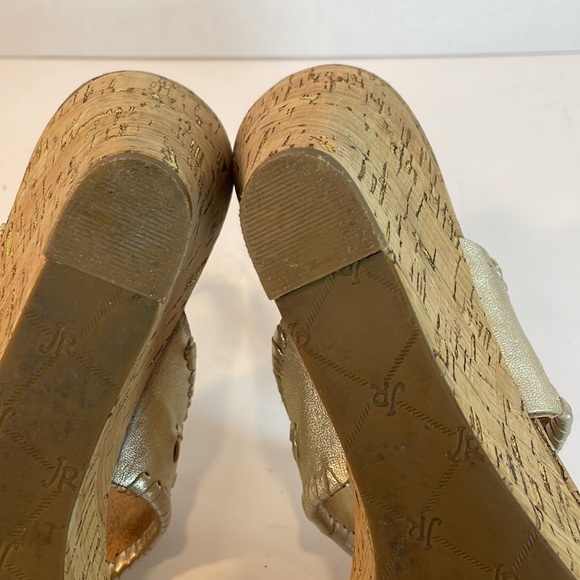 🌸JACK ROGERS PLATINUM LEATHER WEDGE SANDALS WITH CORK HEEL SIZE 9M. - Picture 8 of 9